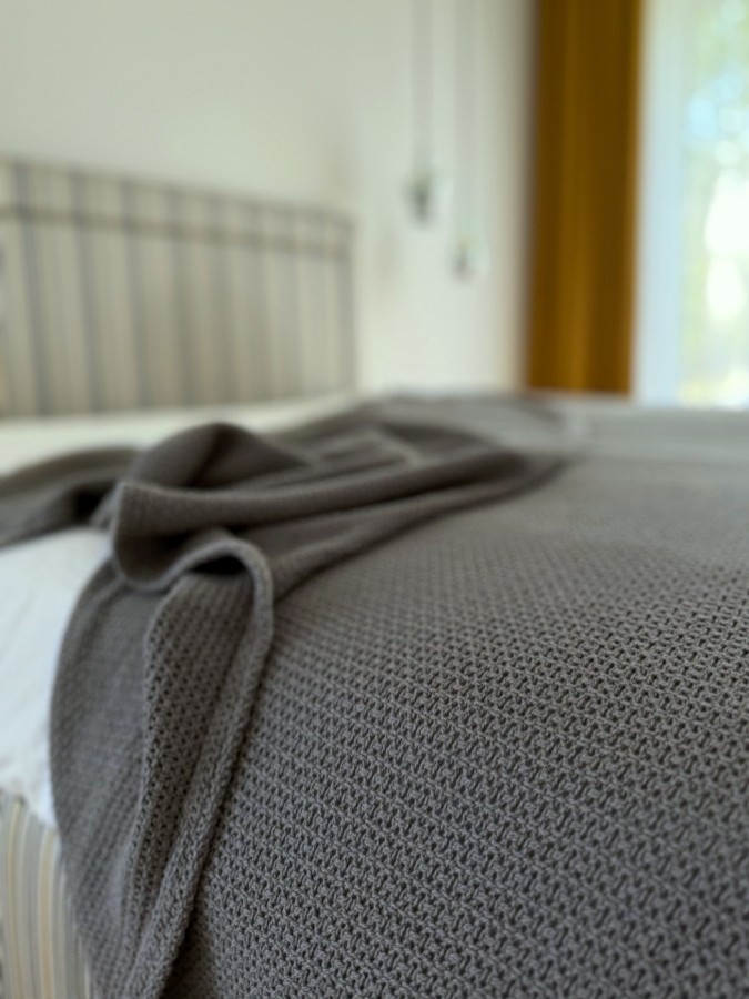 Medvilninis megztas pledas GRAPHITE 220x240 cm