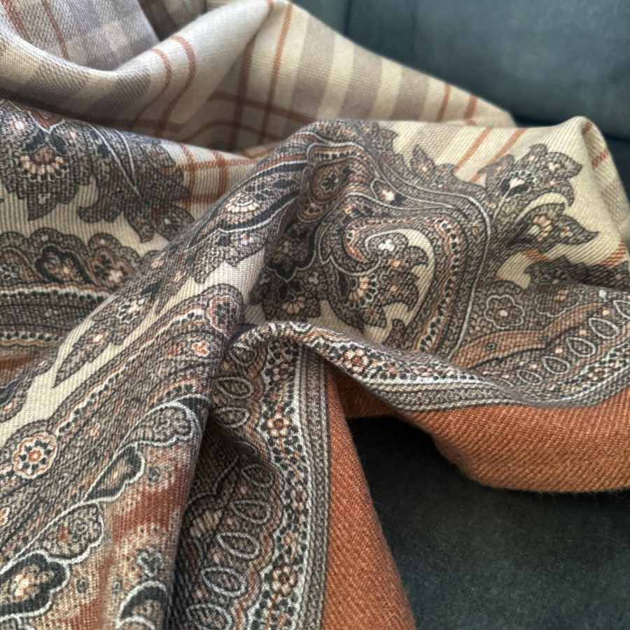 Merino vilnos pledas BURGUNDIJA