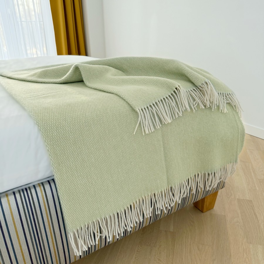 Vilnos pledas PLAIN 150x220 cm Vilnos pledas PLAIN 150x220 cm